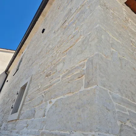 Villa Stone Tonka Póla